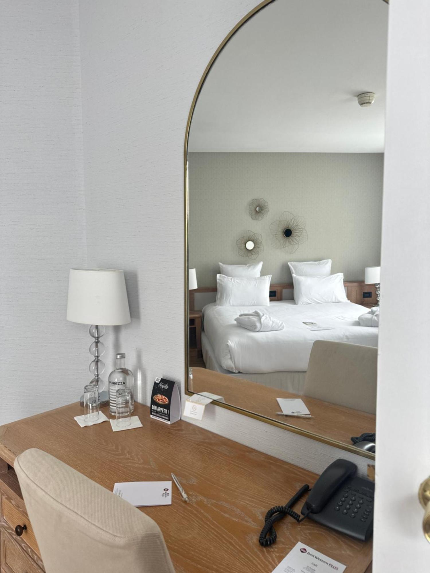 Best Western Plus Le Picardy Сен-Кантен Экстерьер фото
