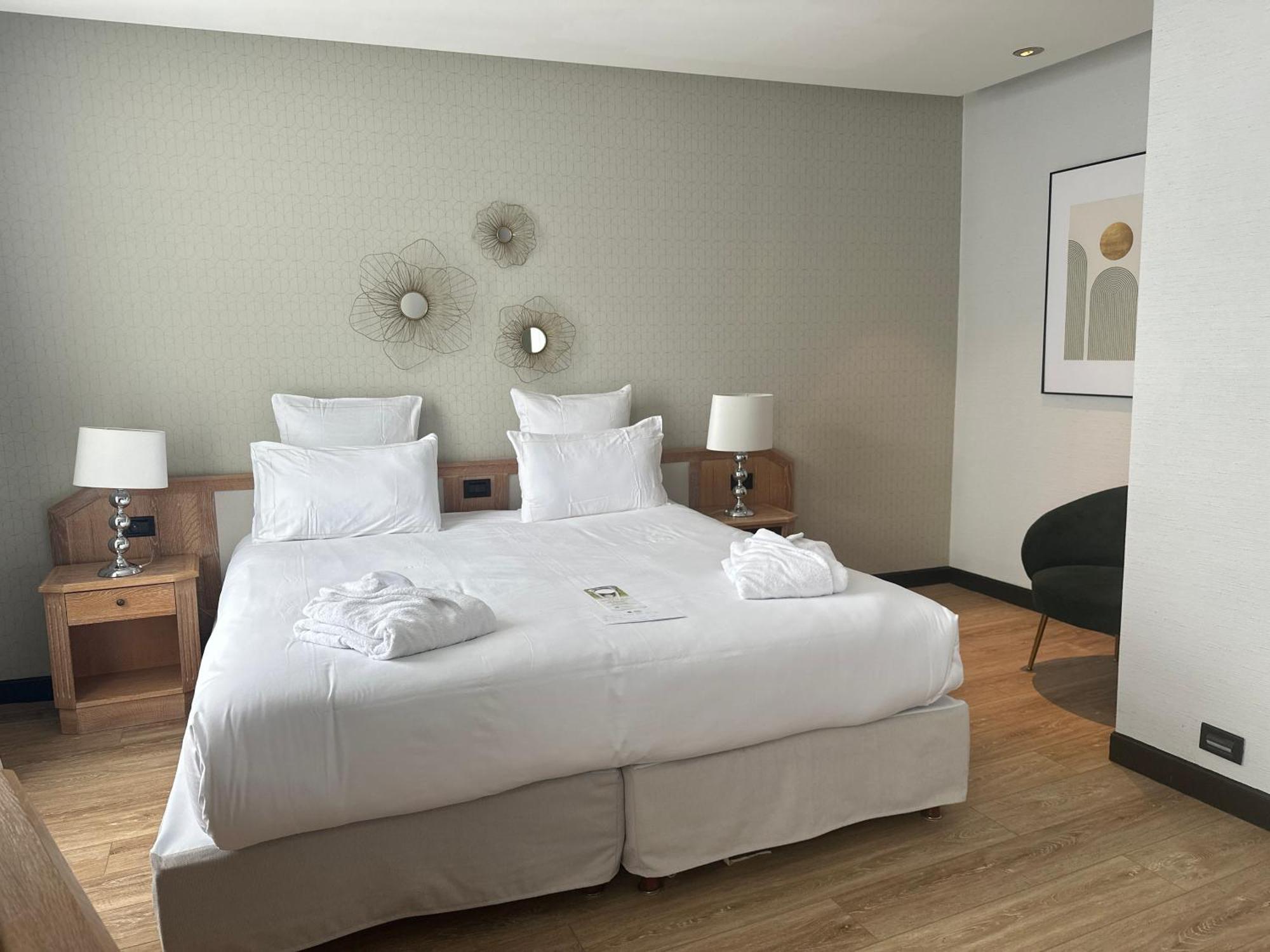 Best Western Plus Le Picardy Сен-Кантен Экстерьер фото